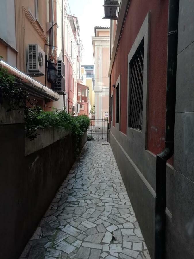 Indipendent Mini Apartment Pescara Centro Exterior foto