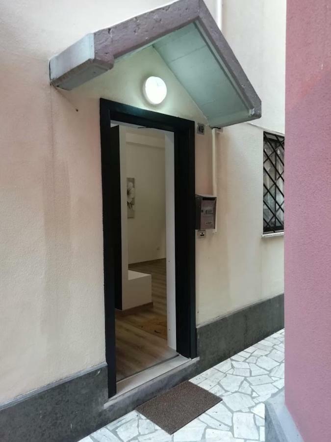 Indipendent Mini Apartment Pescara Centro Exterior foto